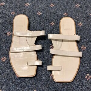 Dolce Vita Womens‎ Sz 7.5 Jovani Sandal White Faux Crocodile Print 3 Strap Flat